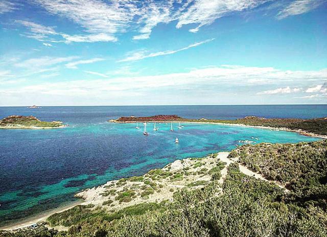 Il Bouganville A 150M Dalla Spiaggia Con Vista Sulla Splendida Baia Di Porto Raphael パラーウ エクステリア 写真